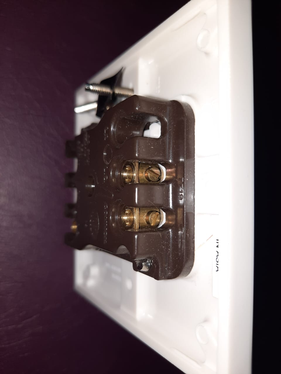 Conventional Light Switch 2G 1 Way - Image 3