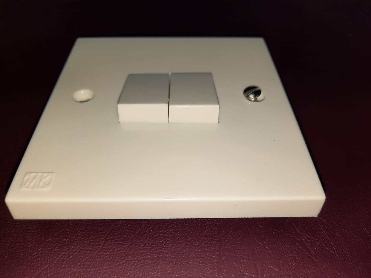 Conventional Light Switch 2G 1 Way - Image 6