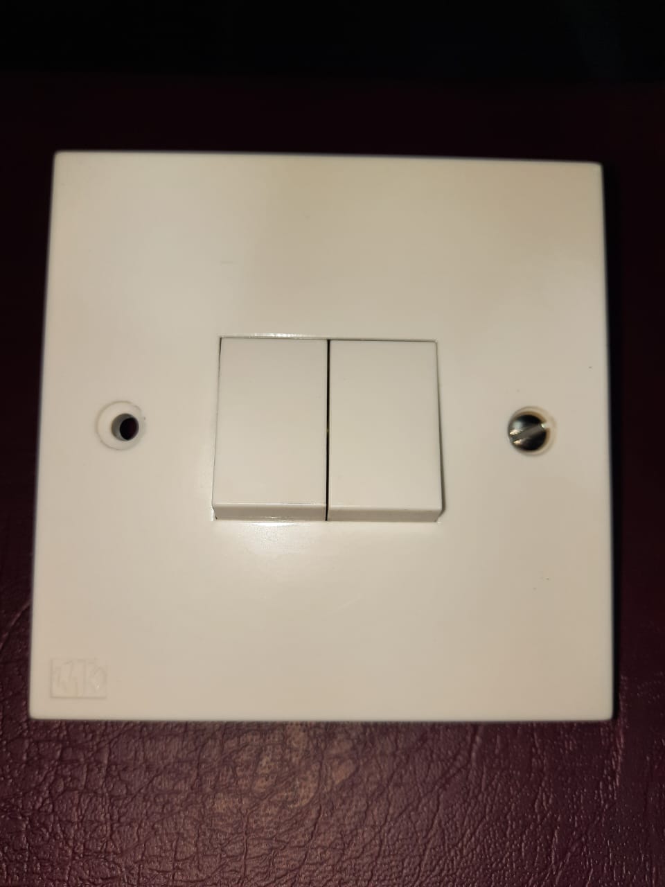 Conventional Light Switch 2G 1 Way - Image 7